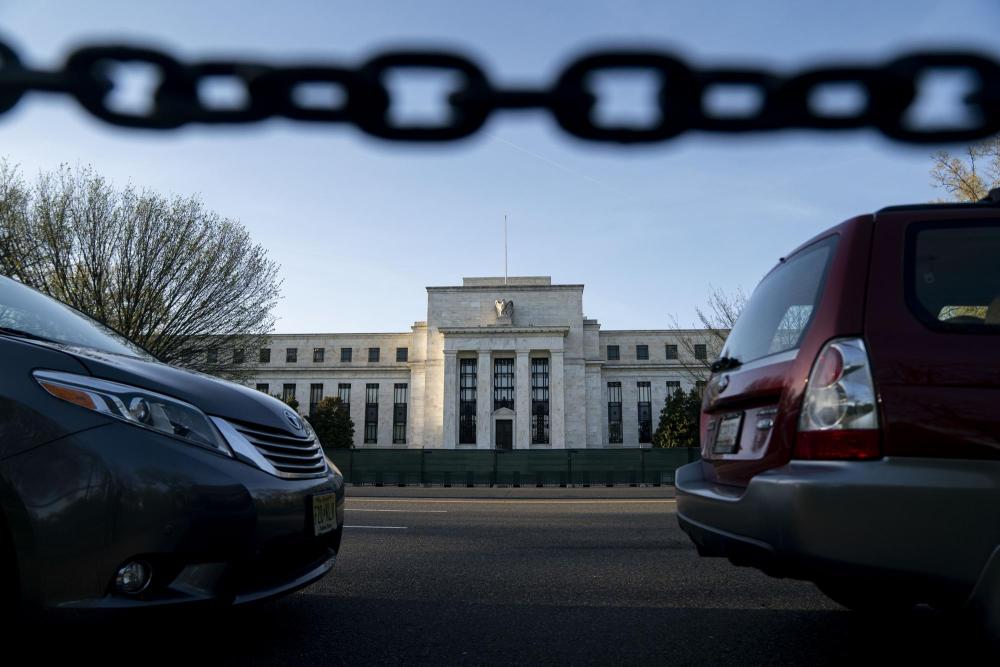   这是2022年4月20日在美国华盛顿拍摄的美联储大楼。新华社记者刘杰摄