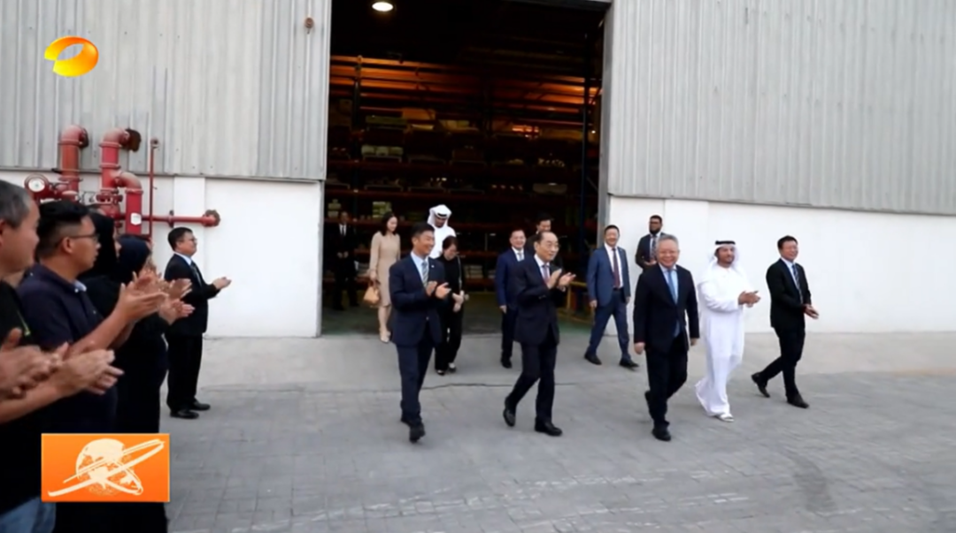 ▲9月10日,沈晓明率省代表团一行在中联重科海湾子公司调研。