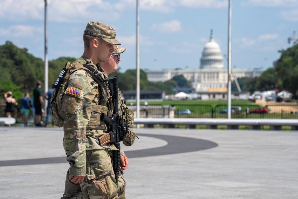 民調：逾七成美國人認同“美國社會(huì )已破裂”