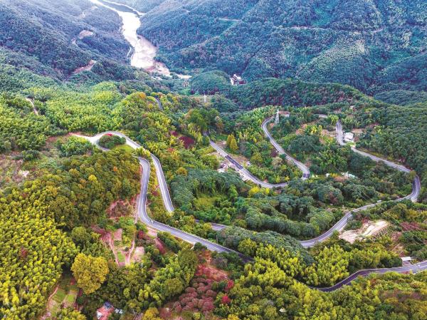 海曙龙观乡山色