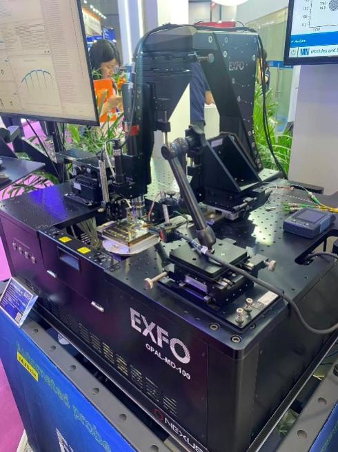 图：EXFO OPAL-MD 多裸片测试探针台