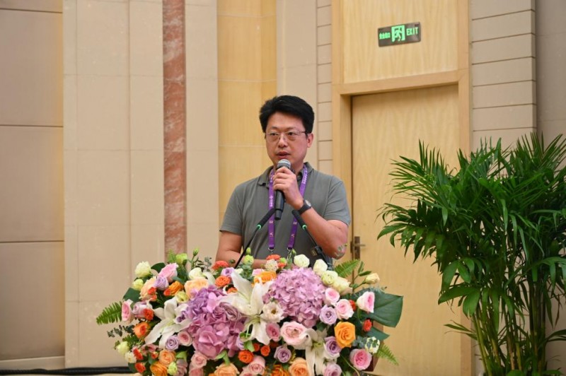 九章云极AI首席科学家缪旭演讲