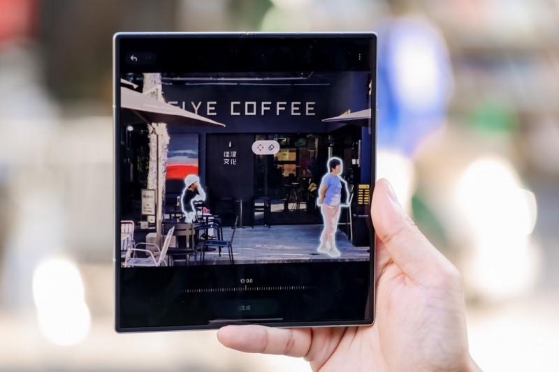 “生成式编辑”功能