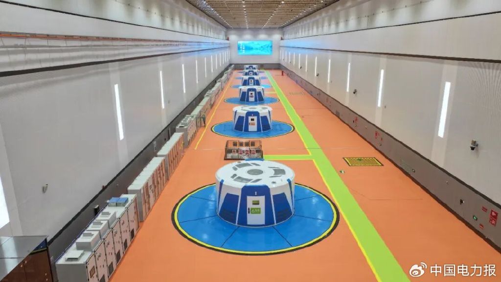 ▲国网新源浙江缙云抽水蓄能电站地下厂房。王佳敏 摄