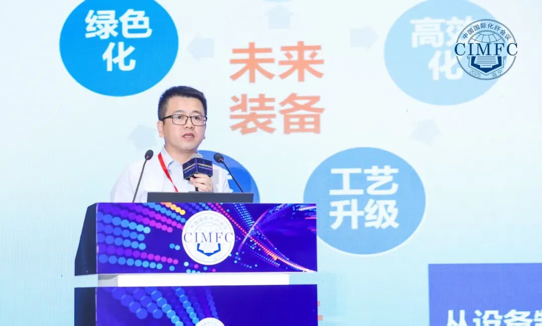 图 | 何小明