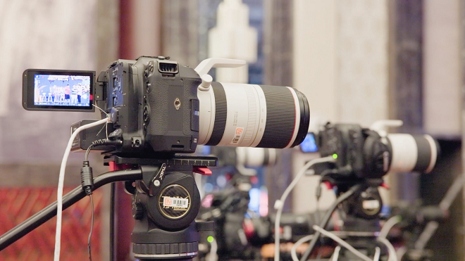 快速稳定的对焦系统搭配IP化控制协议，让焦点控制、曝光和色彩控制都可以在现场实时稳定输出