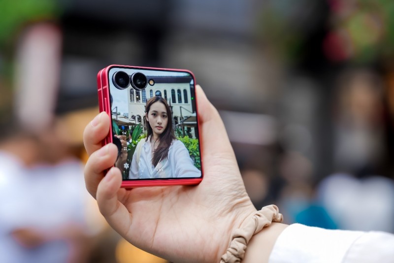 三星Galaxy Z Flip7自拍体验