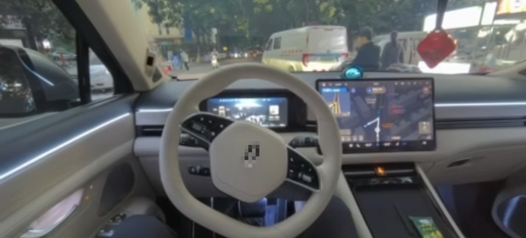 商家提供的驾驶体验视频