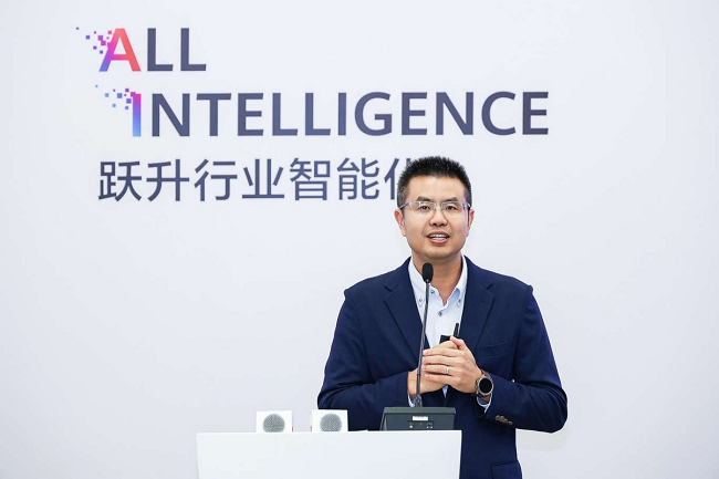     深城交海外公司总司理丘建栋