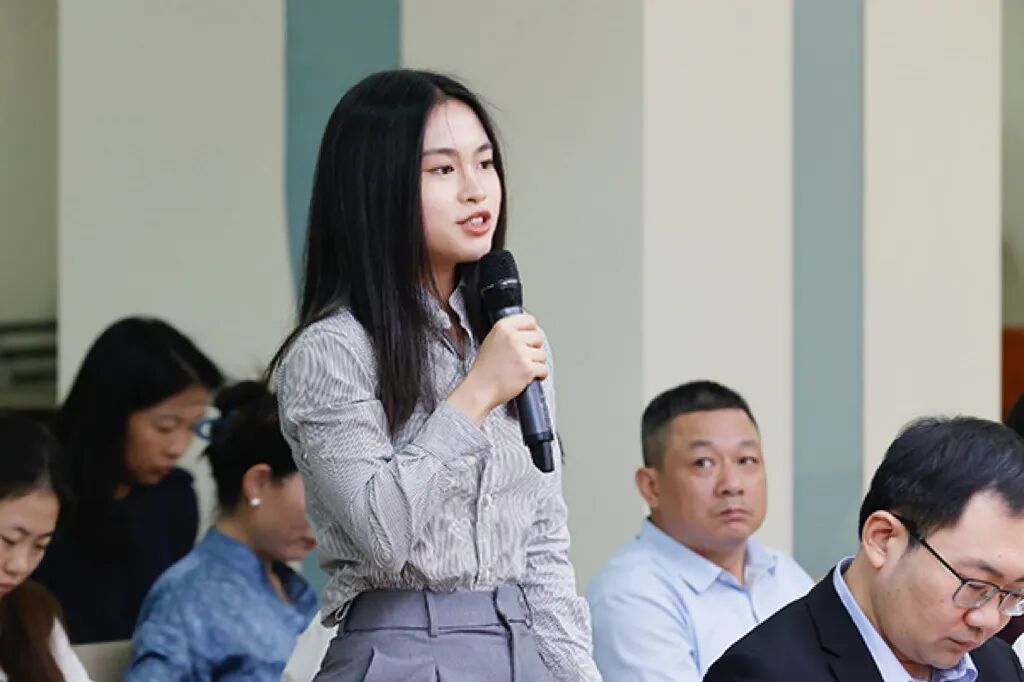 中国证券报记者熊彦莎提问 图片来源:商务部官网