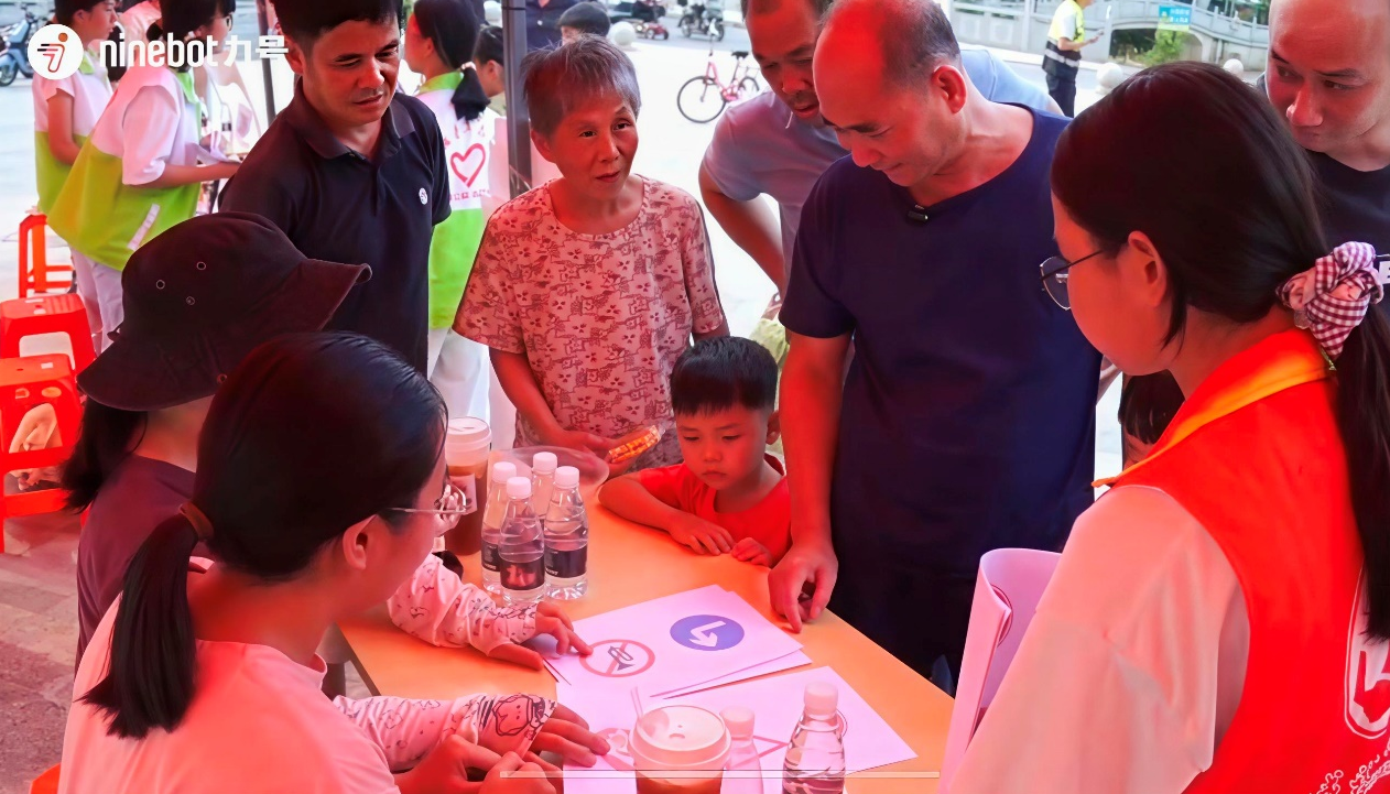 图：交通指示牌互动问答