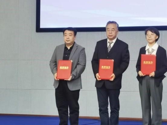【喜讯】丁锐主任荣获甘肃省优秀科普专家，科普作品荣获甘肃省科普作品创作大赛（动画类个人组）三等奖！|甘肃省_新浪新闻
