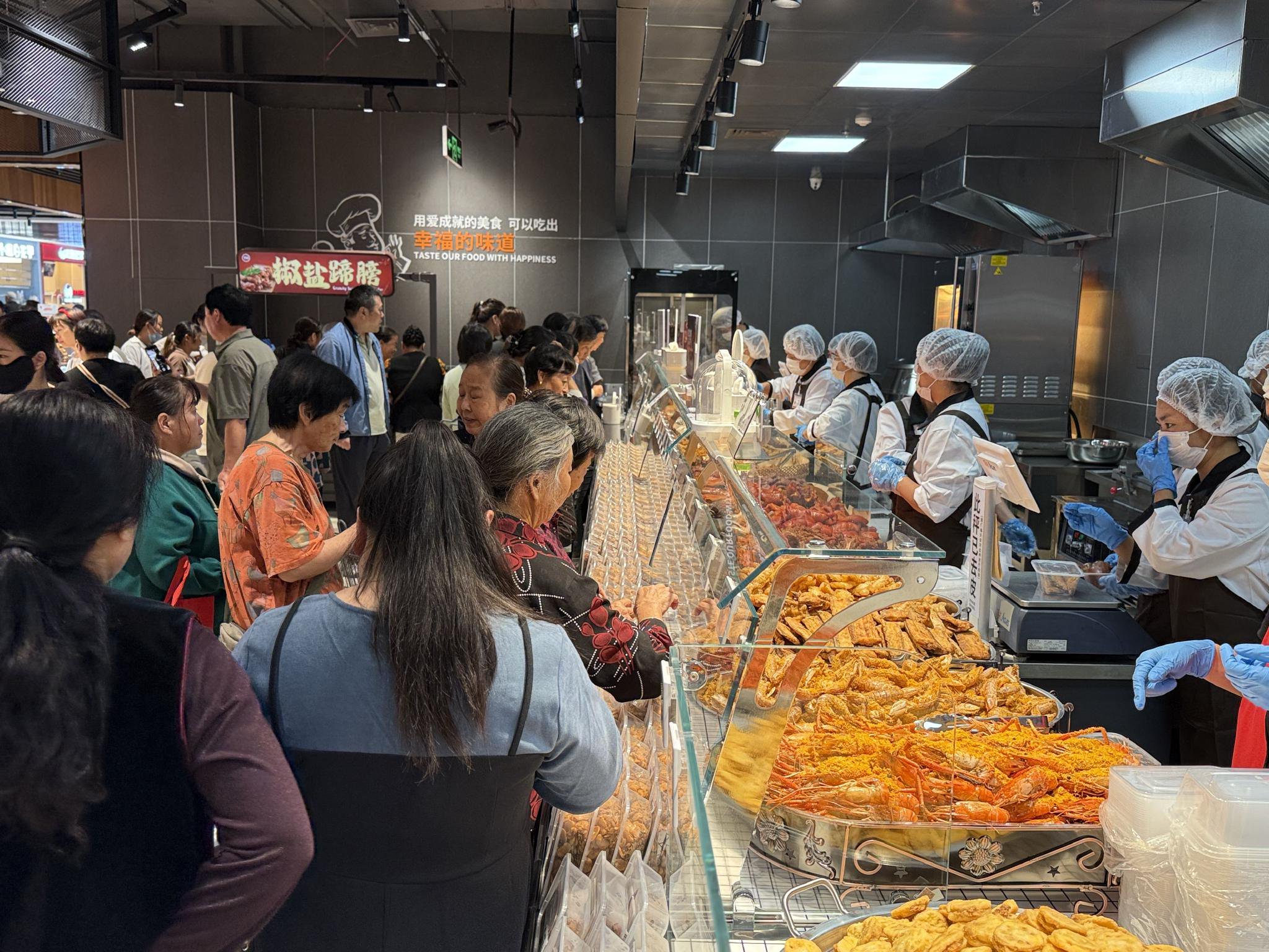 从1到10:永辉"胖东来模式"在合肥加速落地,第十店开业夯实区域布局