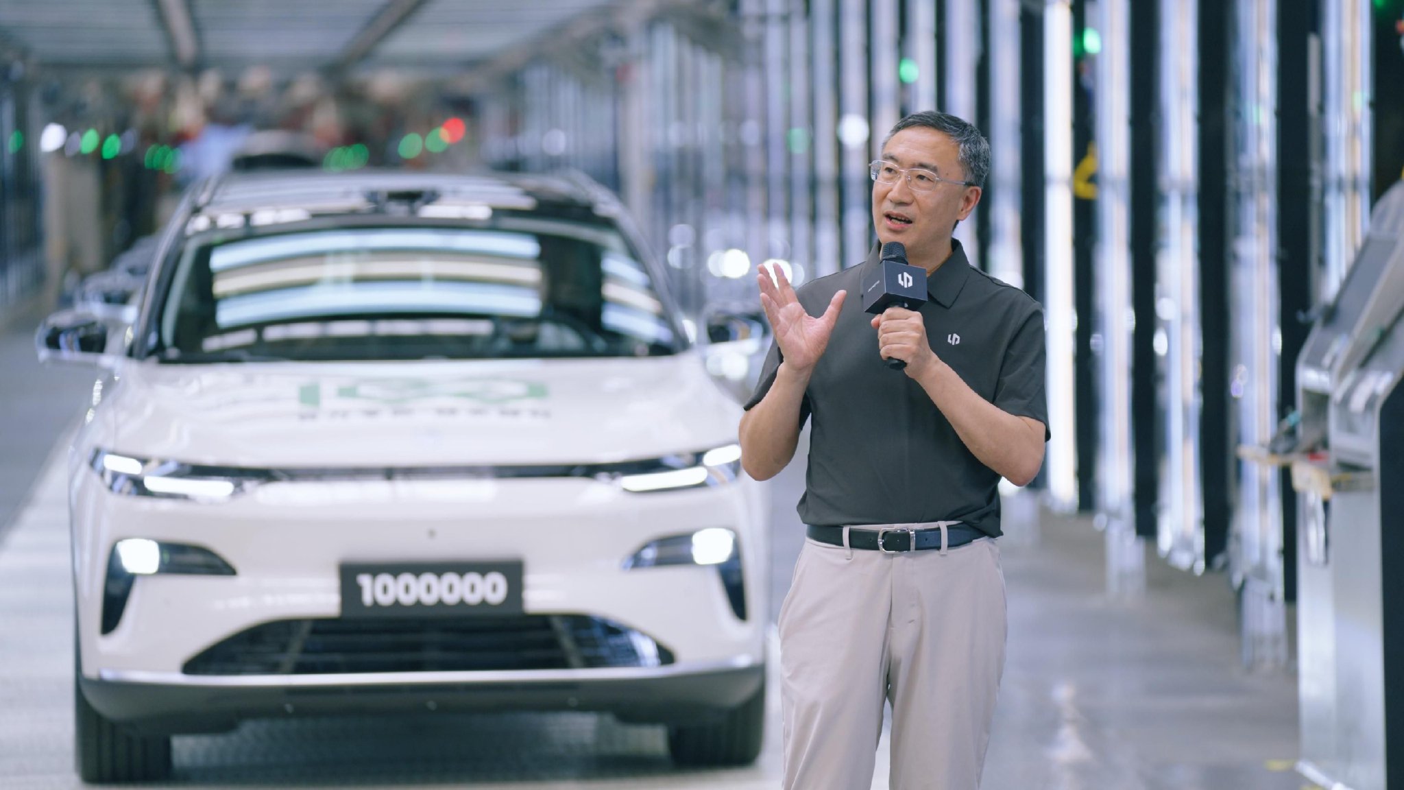 百万下线 零跑汽车的创始人朱江明讲话