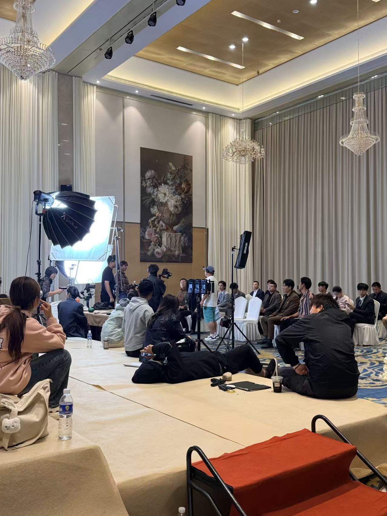 《石王大会》短剧拍摄中 图/《科创板日报》记者摄