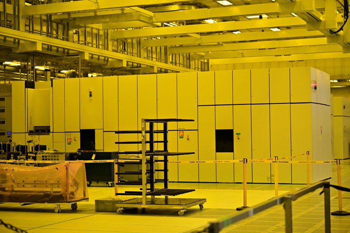 ▲ Intel 18A 的生产设备