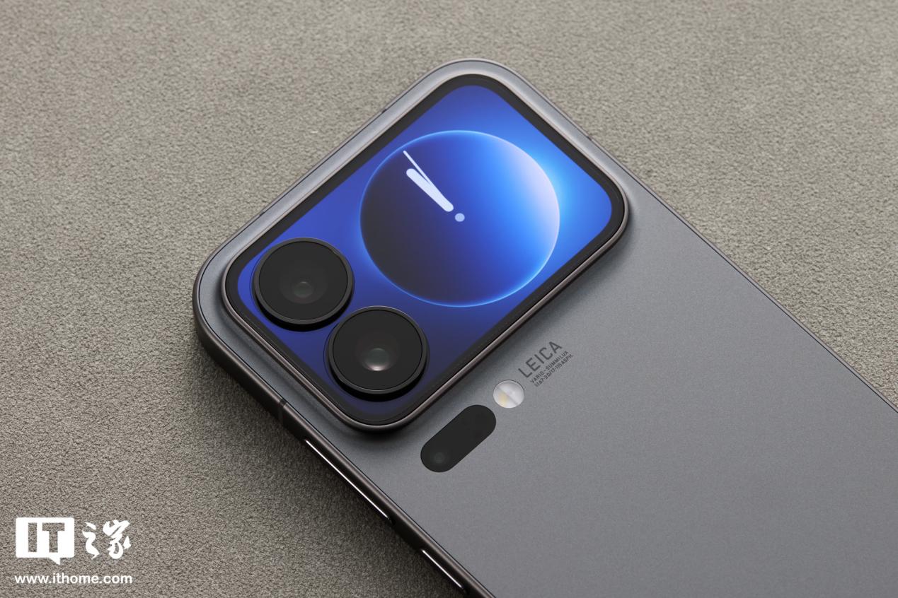 ▲ IT之家开箱：小米 17 Pro / Pro Max 手机图赏