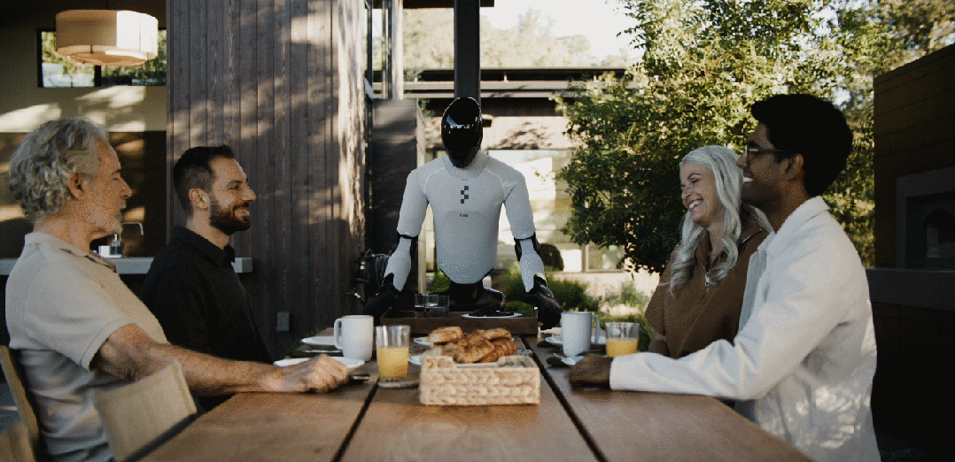 Figure 03 为客人送茶水