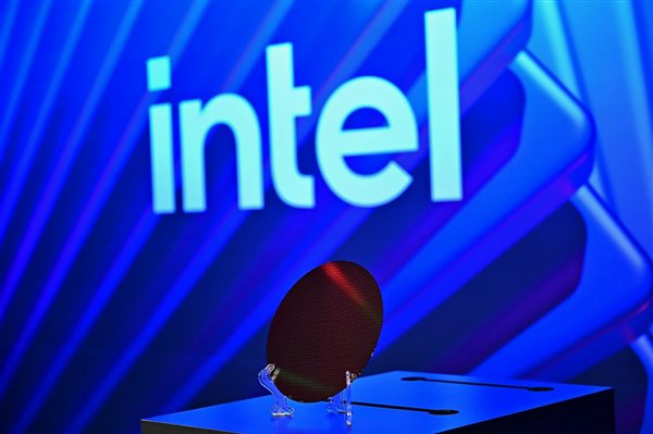 责任编辑：上方文Q