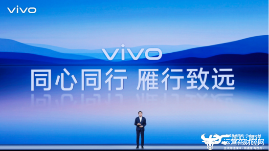 vivo高级副总裁、首席技术官 施玉坚现场演讲