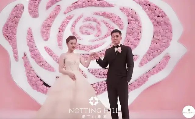 王焜恒（右）和丁斯晴