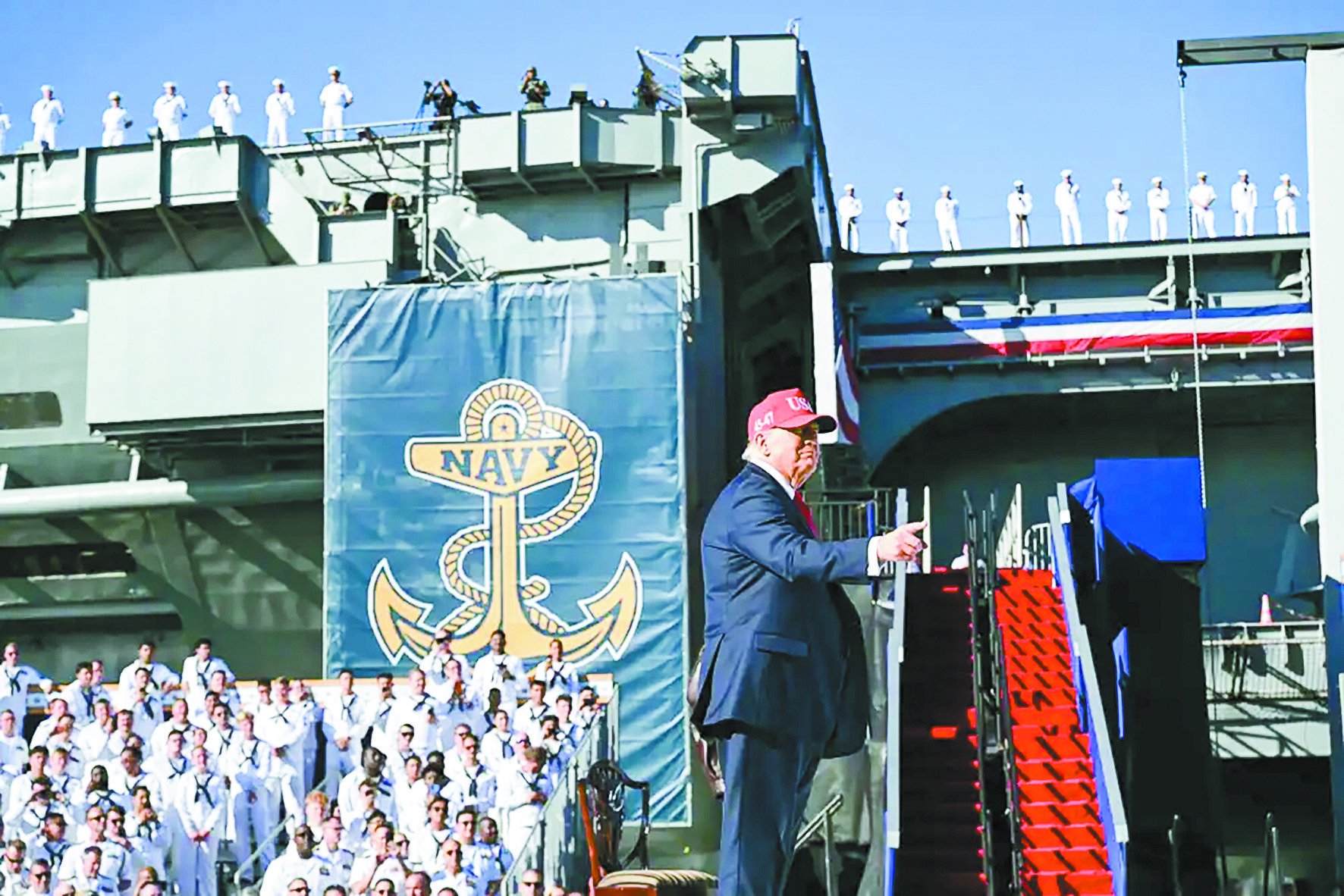 撞后8个月未修，美国“杜鲁门”号航母“遮伤”迎庆典被嘲讽