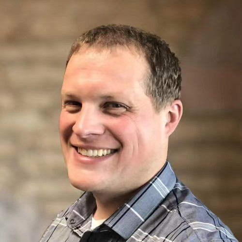 Chad Steider，芯科科技高级产品营销经理