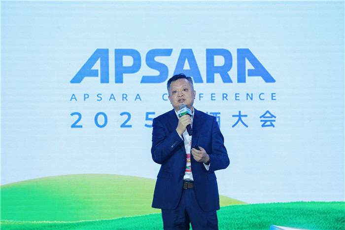 阿里云智能集团公共云事业部副总裁、新金融行业总经理张翅