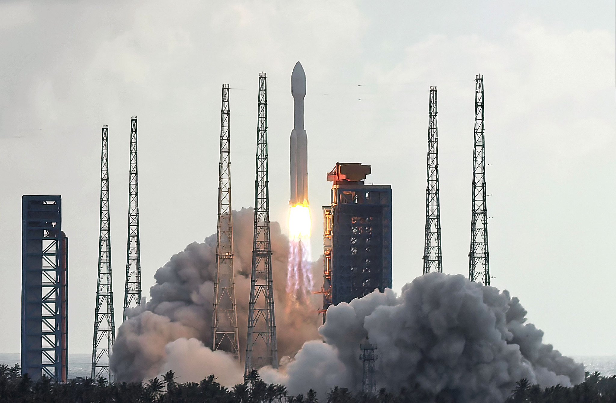 我国成功发射卫星互联网低轨12组卫星