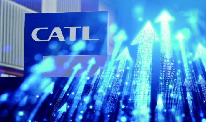 擴(kuò)產(chǎn)能  推新品  寧德時(shí)代三季報(bào)盡顯“王者之氣”