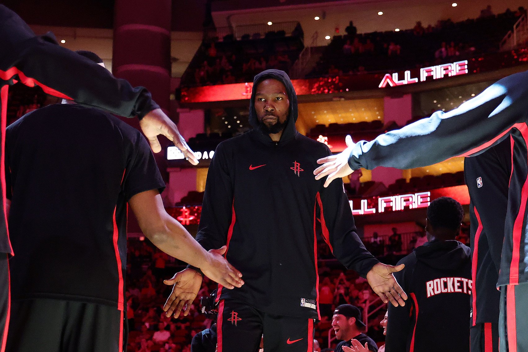 KD:我能想象自己在火箭退役 未来无法预测但我现在就是这么想的