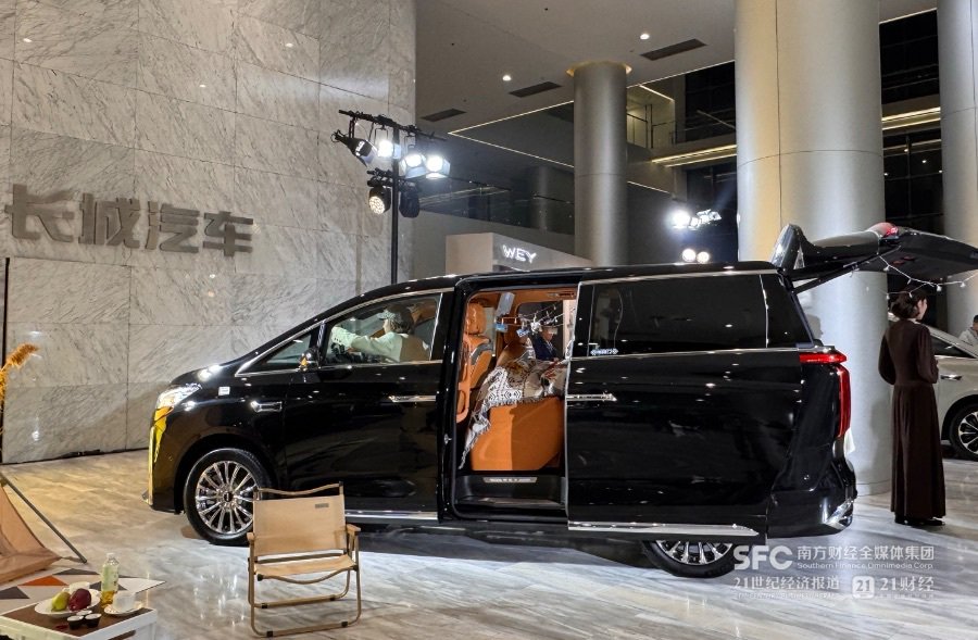 （魏牌全新高山7，21世纪经济报道记者 焦文娟/摄）