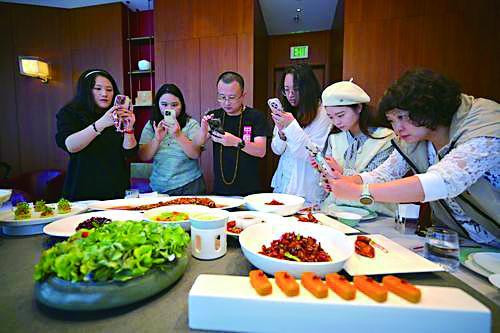 重庆万象城南区的山茶四季餐厅