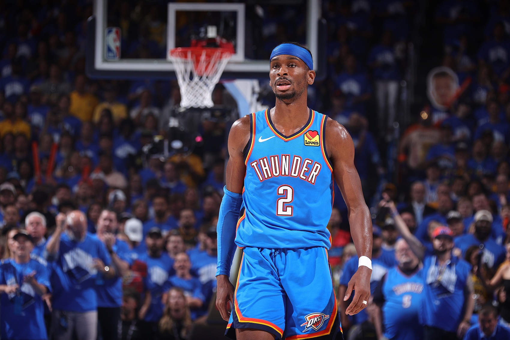 雷记:真有人相信NBA会不遗余力帮小球市雷霆赢球 太可笑了