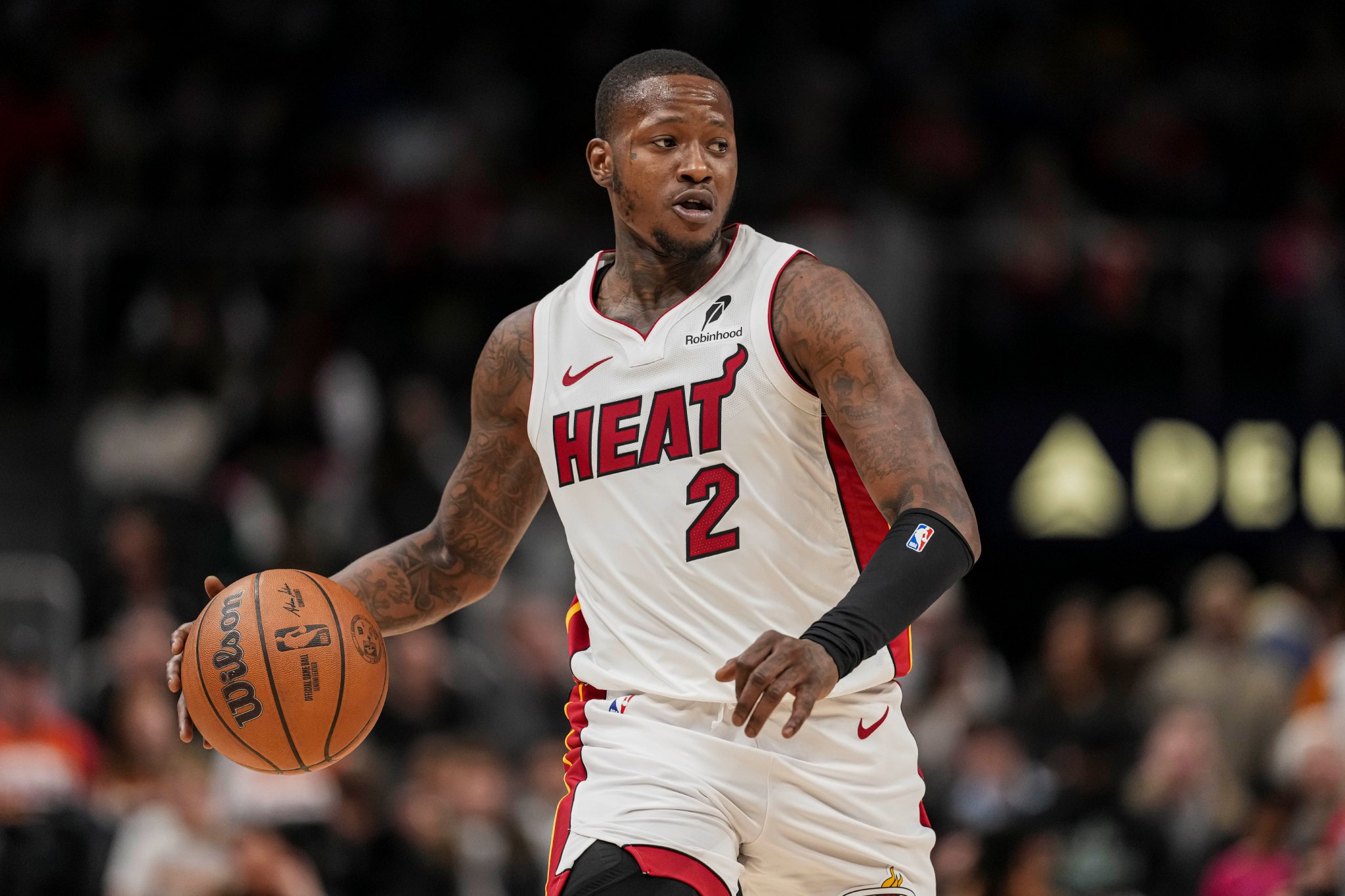 弗莱:在NBA赌博可以很简单 录像的人拿好处没?实习生赚不赚外快