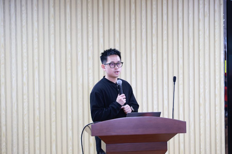 （DIG‘IT低聚体主理人兼创意总监林耿旭。摄/梁远浩）