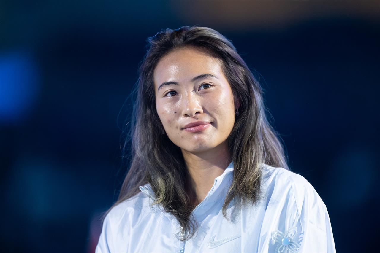 女网最新世界排名公布，郑钦文第24位，王欣瑜第57位，中国金花Top100仅此两人