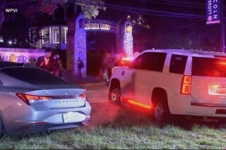 美国宾夕法尼亚州大学枪击事件已致1死6伤