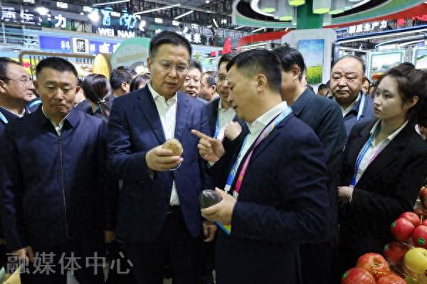 市委书记,市长冷劲松,市委副书记贾珉亮,副市长程文杰,县长杨红刚,副