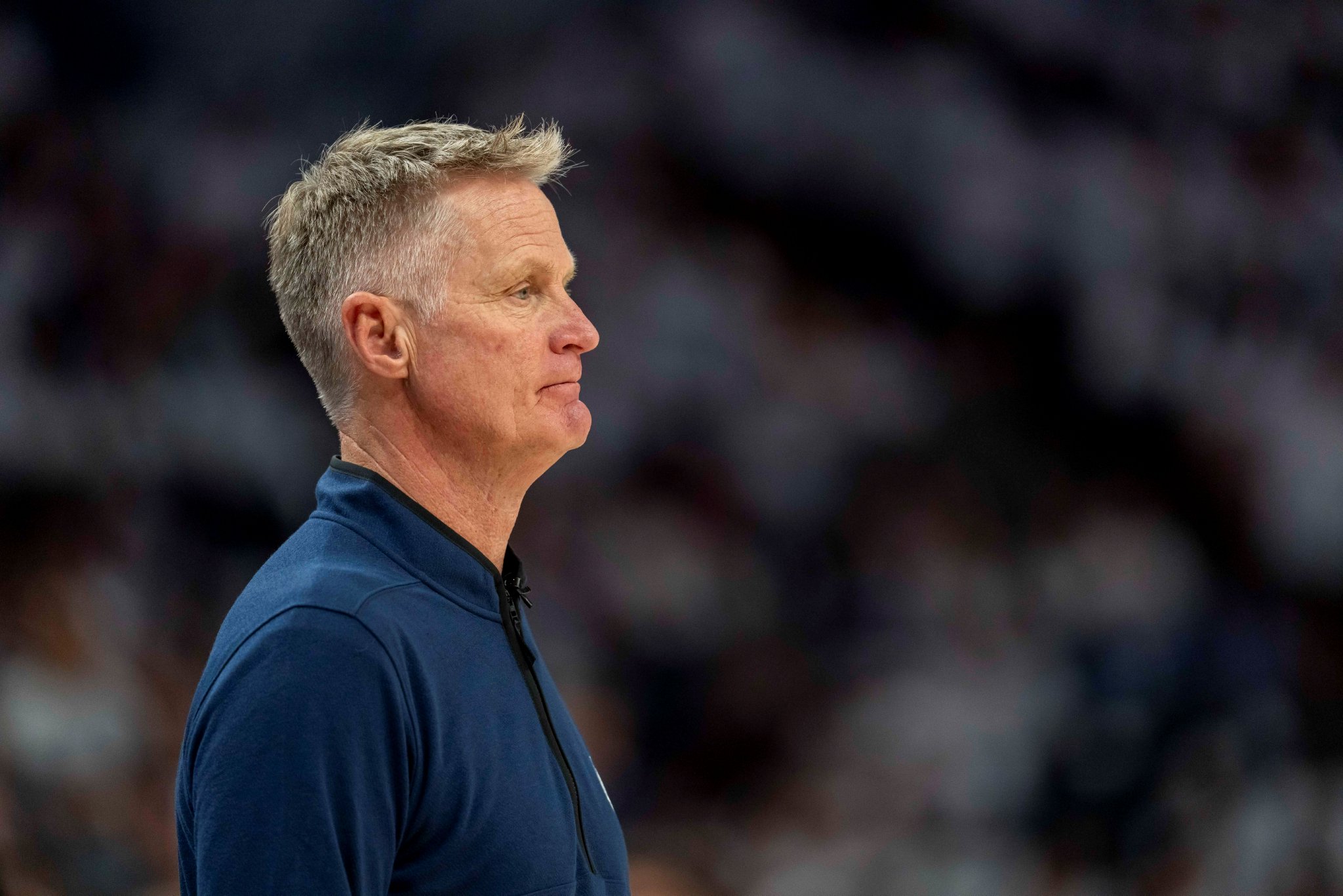 科尔：我最喜欢的事情之一 就是12个人都能为胜利做出贡献