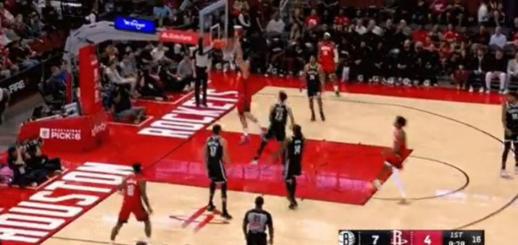 双星连线!阿门反击突破 申京侧面切入接球灌篮2+1