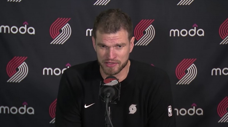 时间要自己争取！斯普利特：我会观察谁在主动冲抢 以此调整轮换