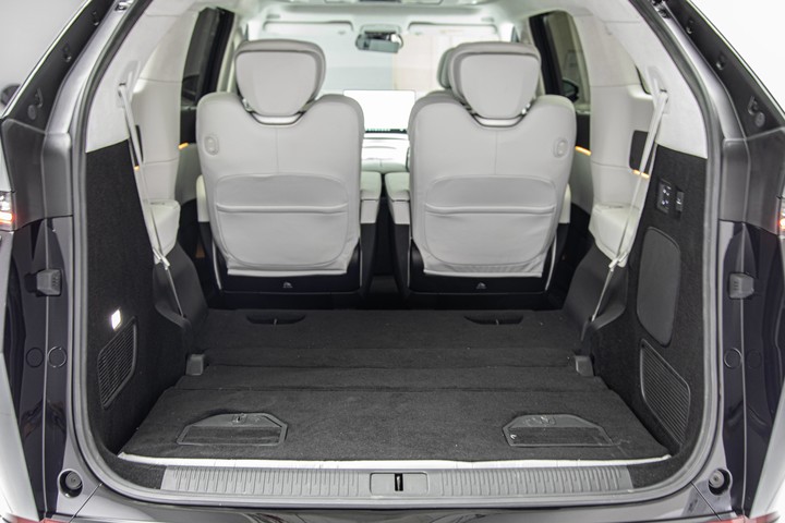 ▲ 小鹏 X9 纯电版