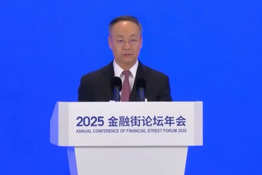 →向右滑动查看更多图片