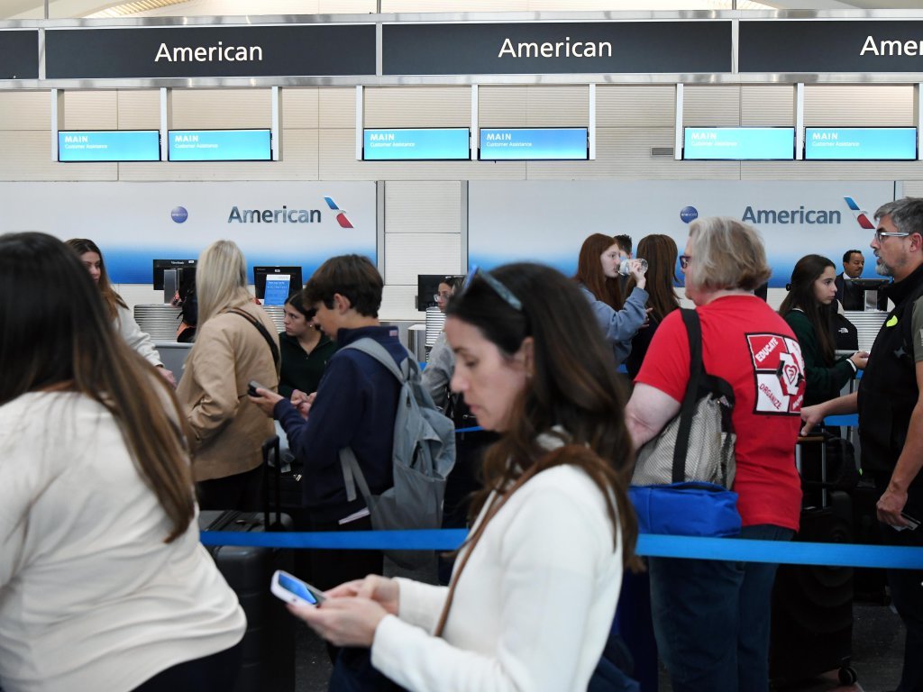 停擺造成航班延誤。圖源新華社