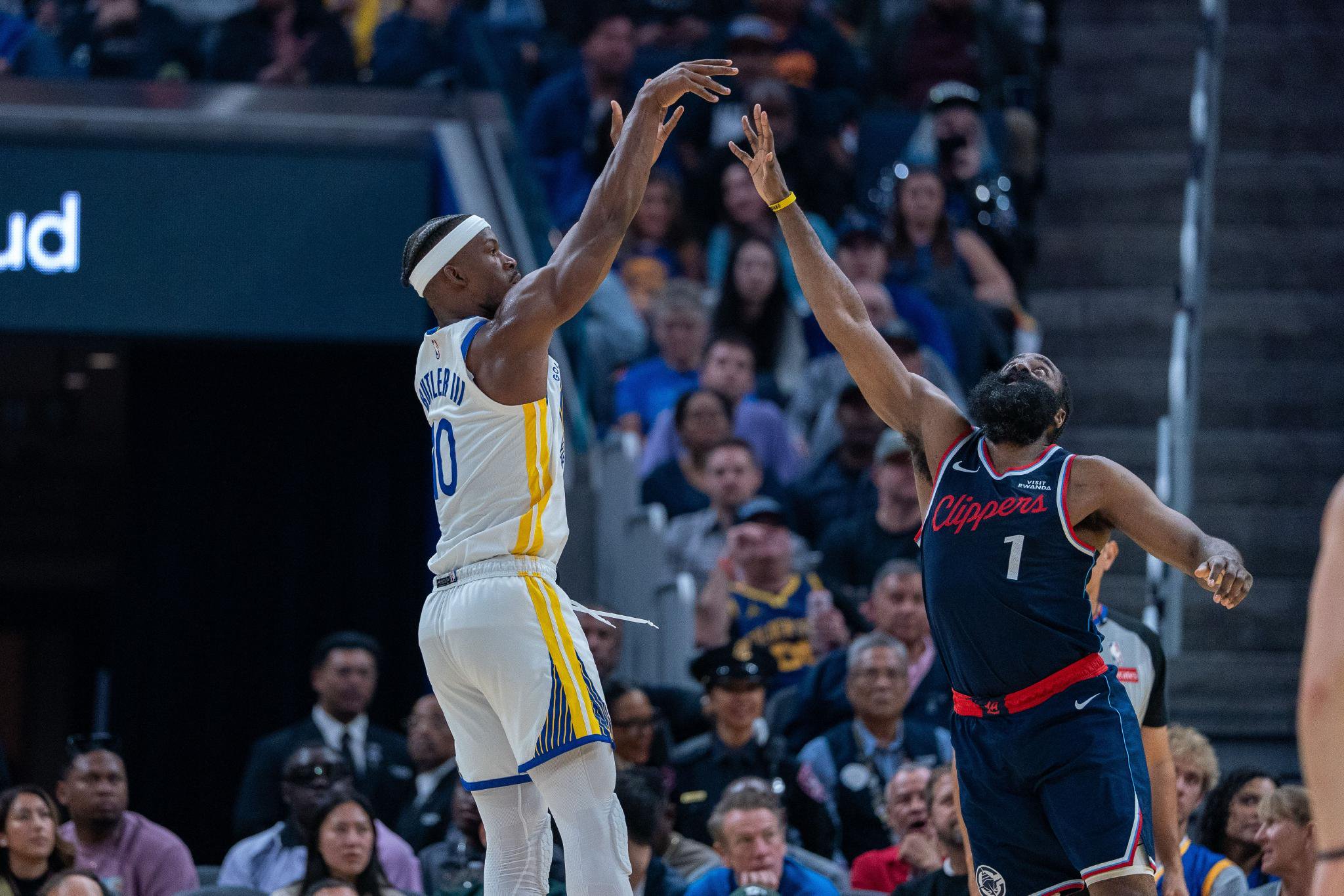 5400万哪里贵了?巴特勒不占球权以75%命中率砍21+5+5&全场0罚球