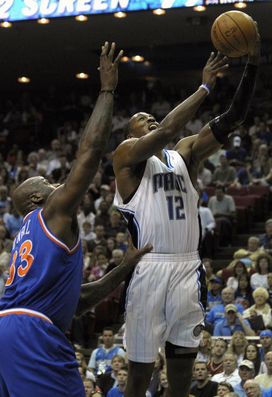 白巧克力：我把魔兽排姚明前面 中锋里只有奥尼尔排魔兽前面