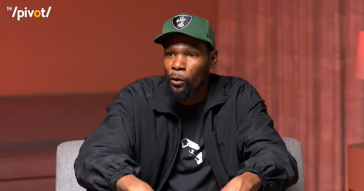 KD:我可不会为了工资留在NBA 若掉出轮换不如去和兄弟们打打野球