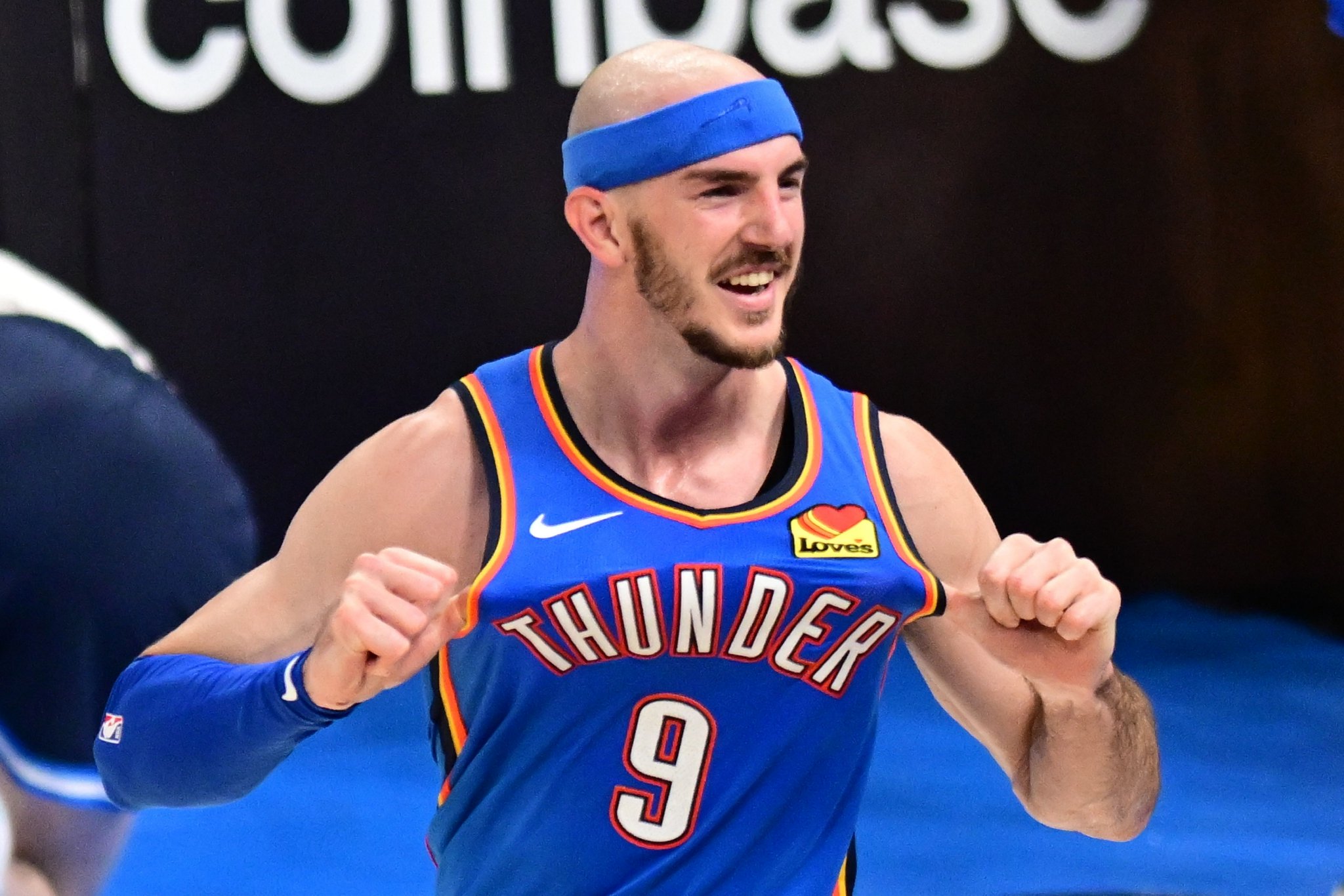 作用不在得分!卡鲁索5中0未得分拿2板2助3断 正负值+11