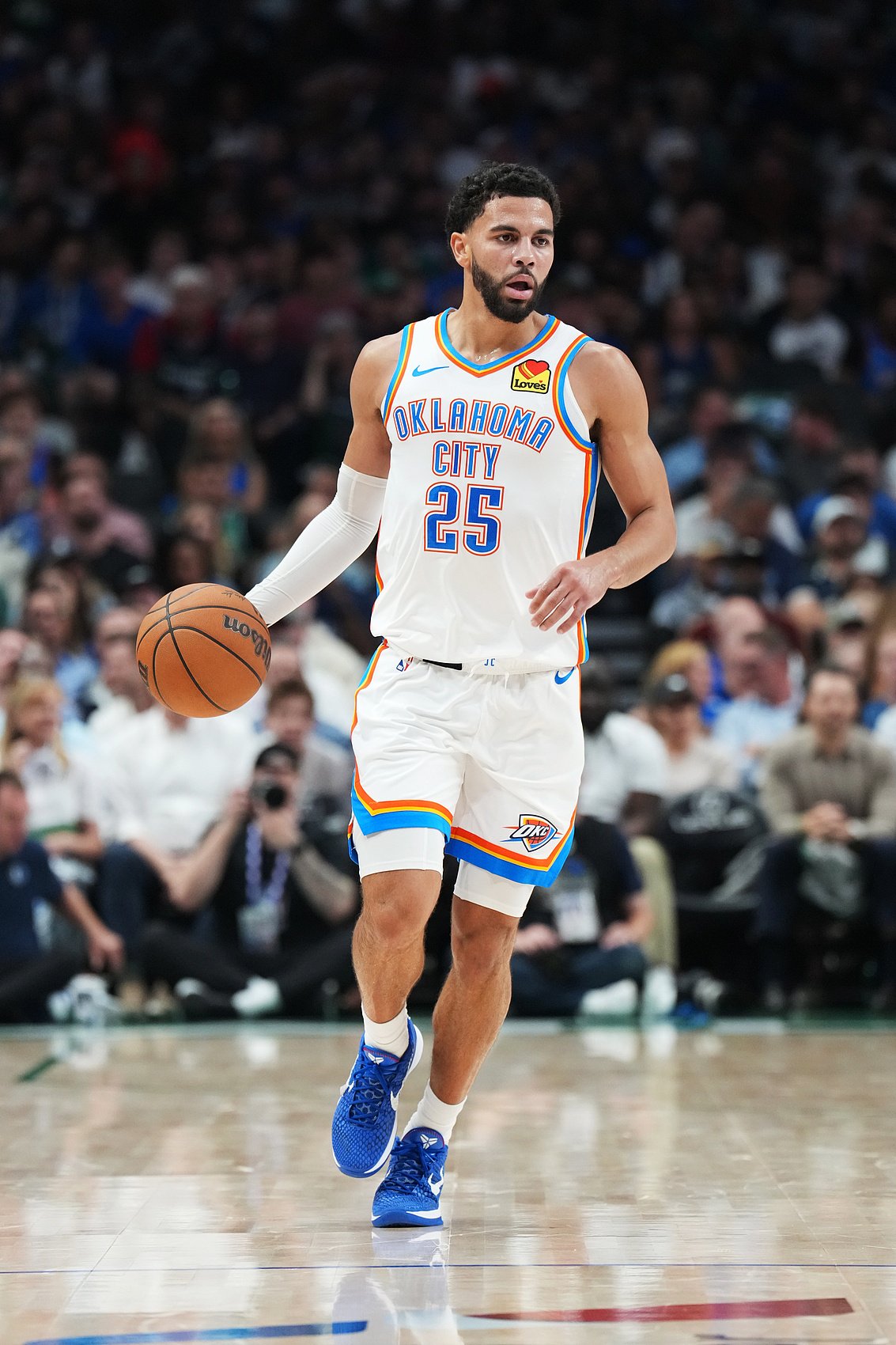 38顺位刮出宝贝!雷霆米切尔又替补砍20分开季场均18.5分!